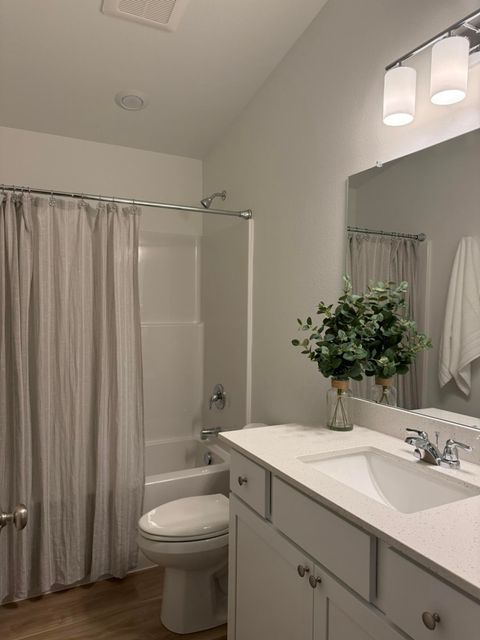 Tiny photo for 639 NE Arnold Street #173, Madras, OR 97741 (MLS # 220217801)