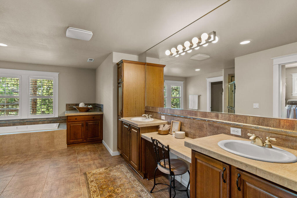 River Canyon Estates - Residential