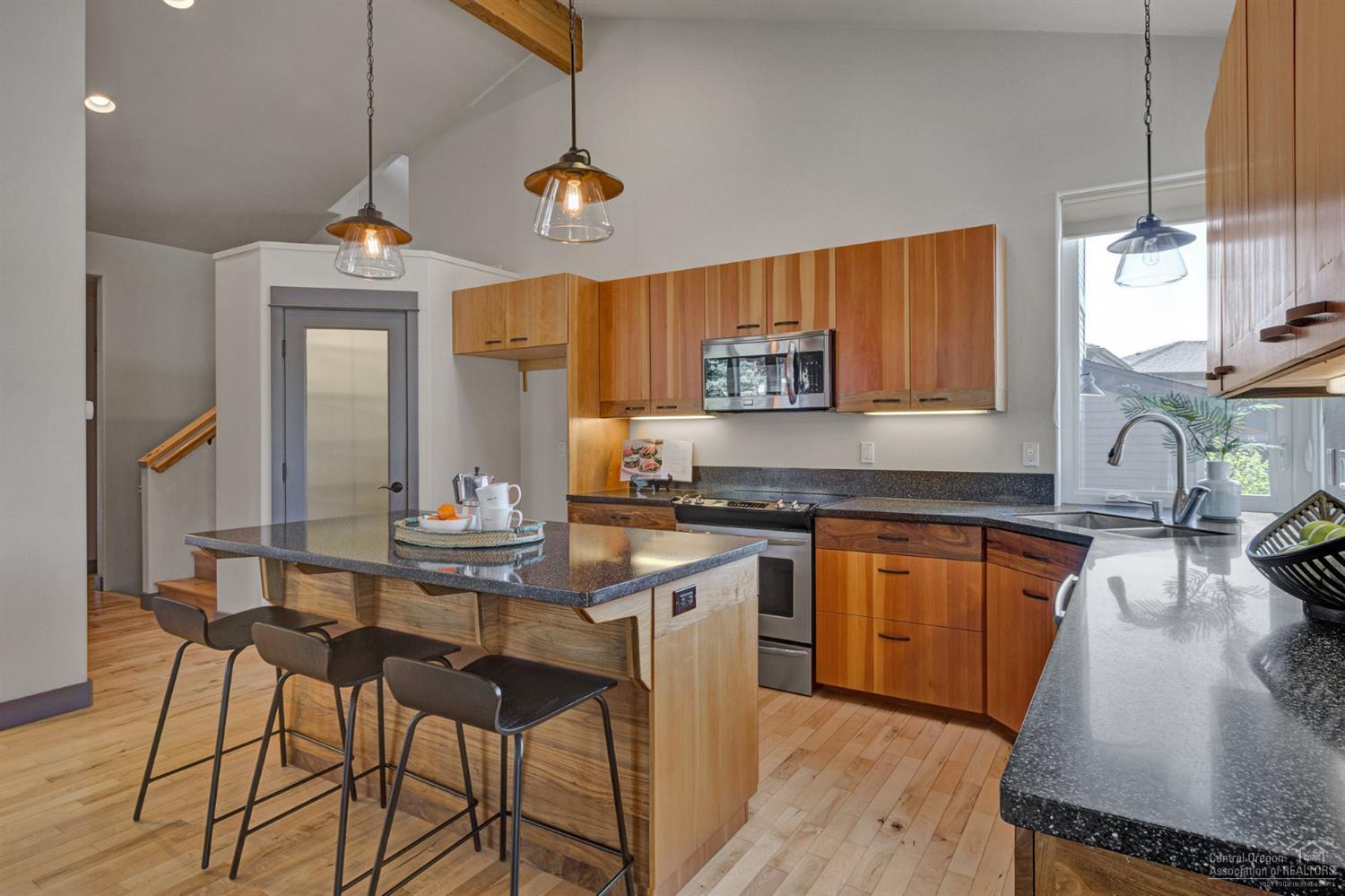 Awbrey Point - Residential