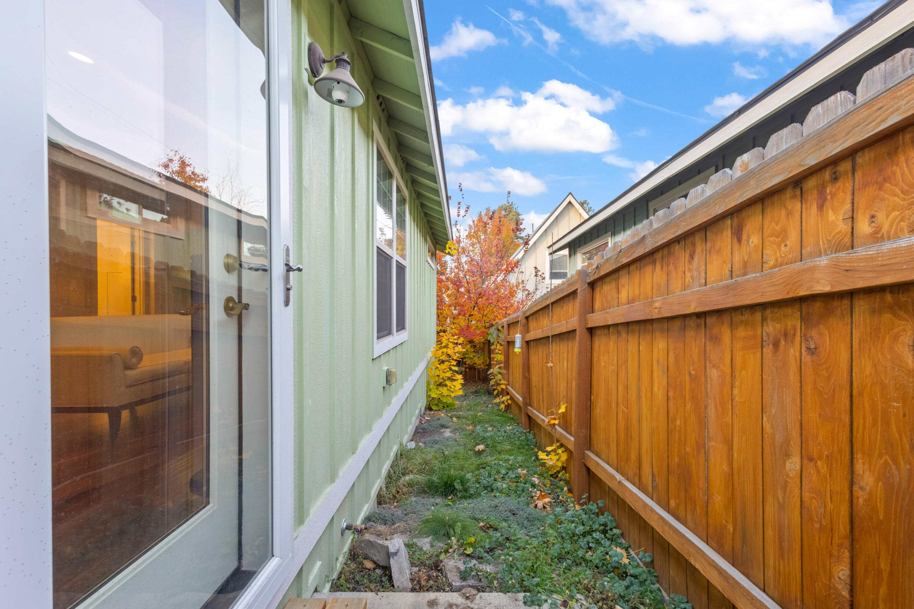 Lavacrest - Residential