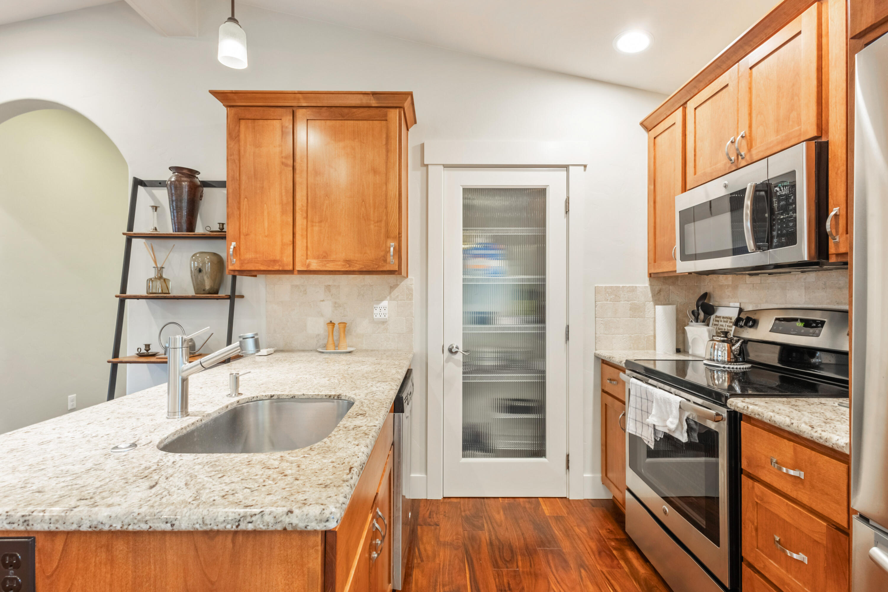 Lavacrest - Residential