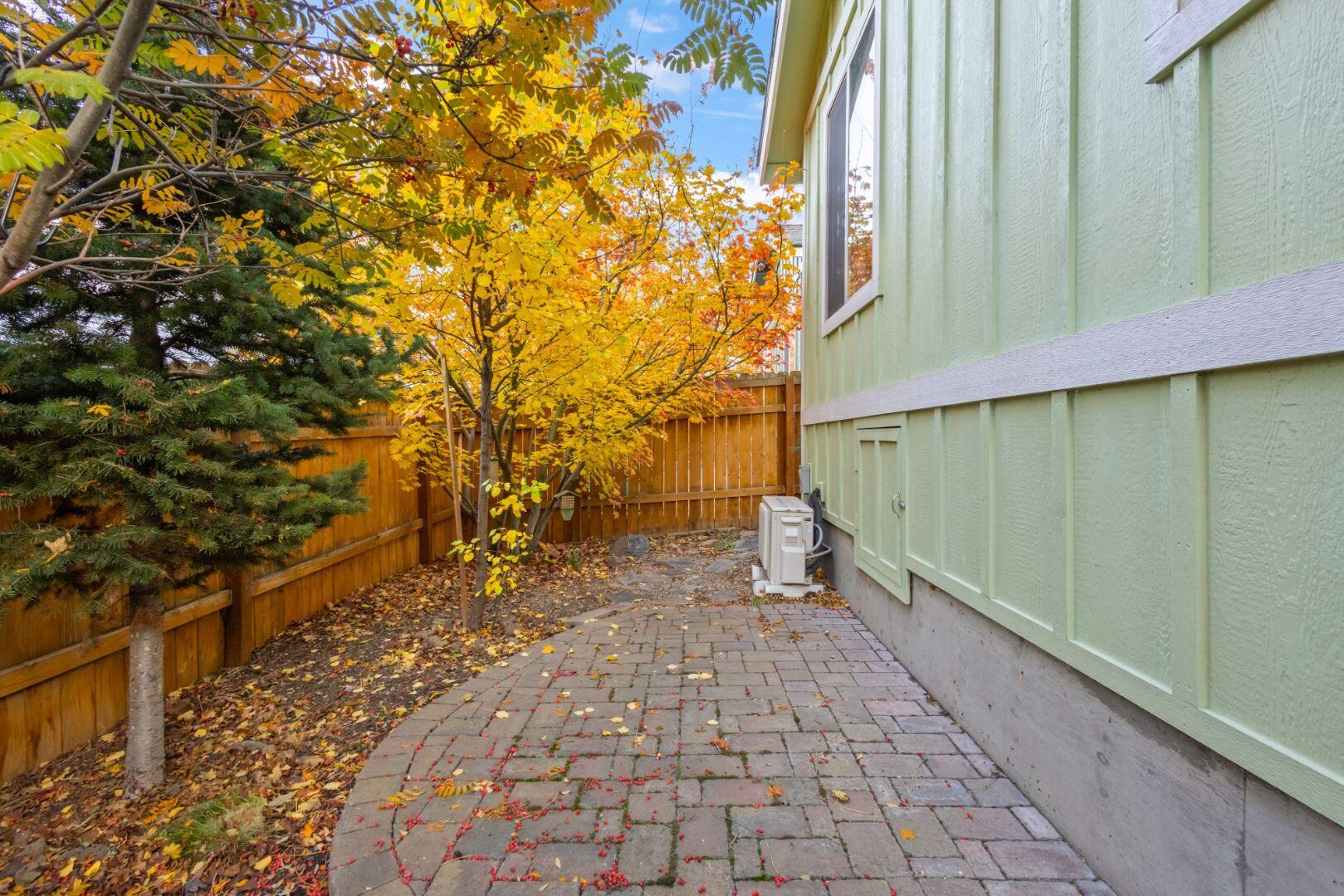 Lavacrest - Residential