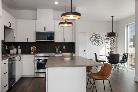 Tiny photo for 1032 W Linda Avenue #Lot 10, Sisters, OR 97759 (MLS # 220212295)