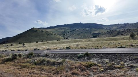 Photo of Oregon 31 #600, Summer Lake, OR 97640 (MLS # 220221752)