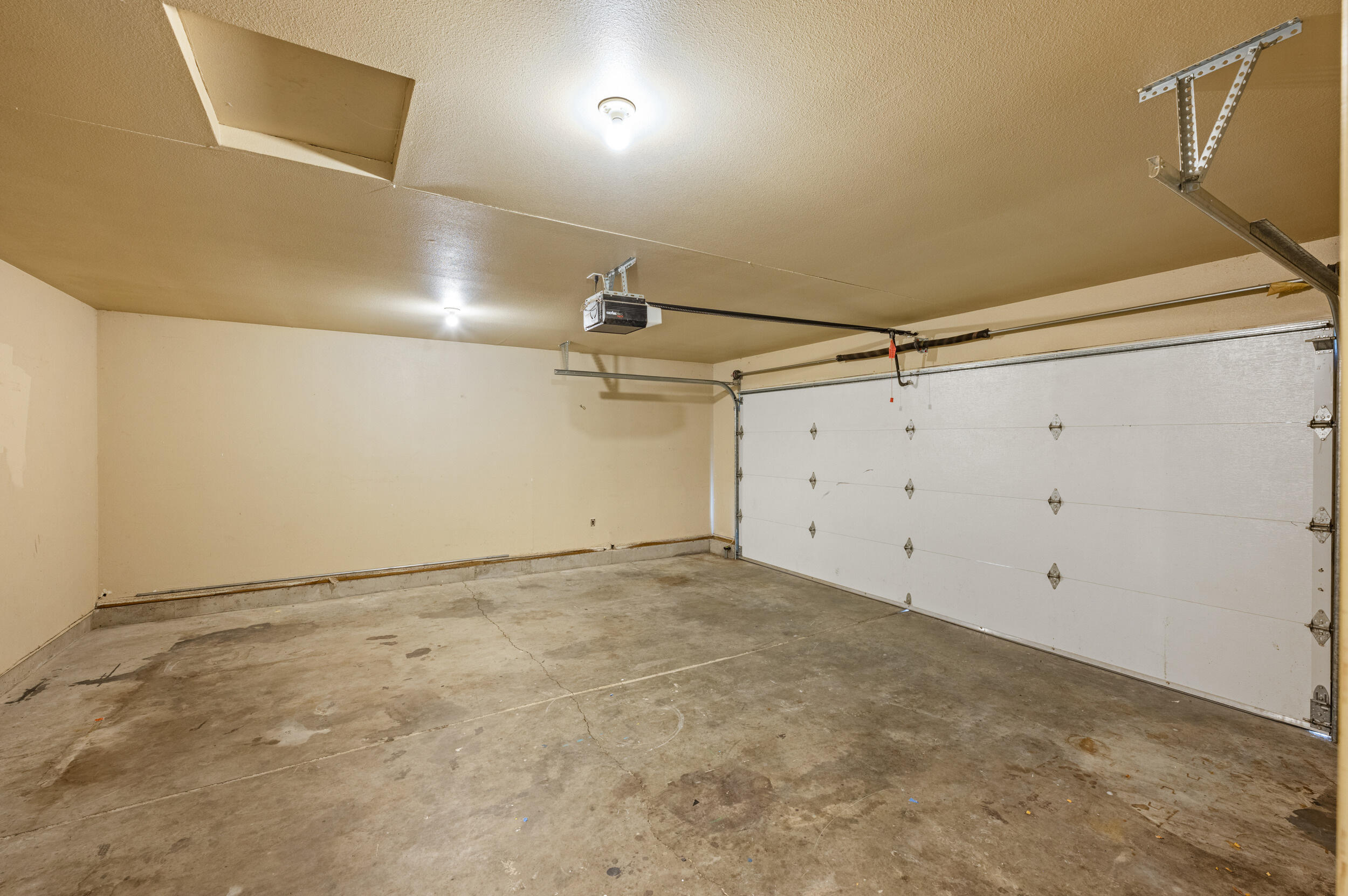 Huntington Meadows - Residential