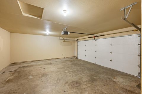 Tiny photo for 16470 Cassidy Drive, La Pine, OR 97739 (MLS # 220210506)