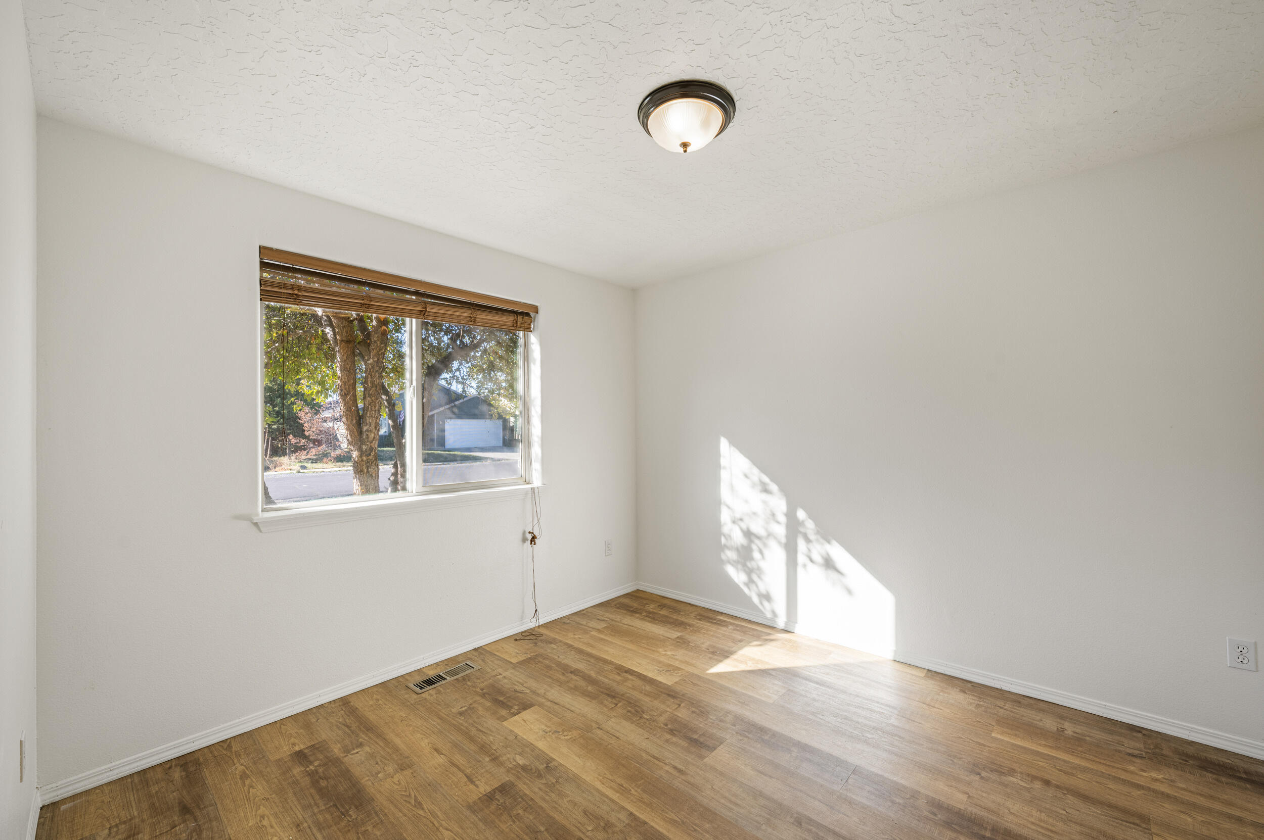 Huntington Meadows - Residential