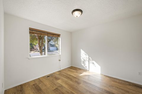 Tiny photo for 16470 Cassidy Drive, La Pine, OR 97739 (MLS # 220210506)