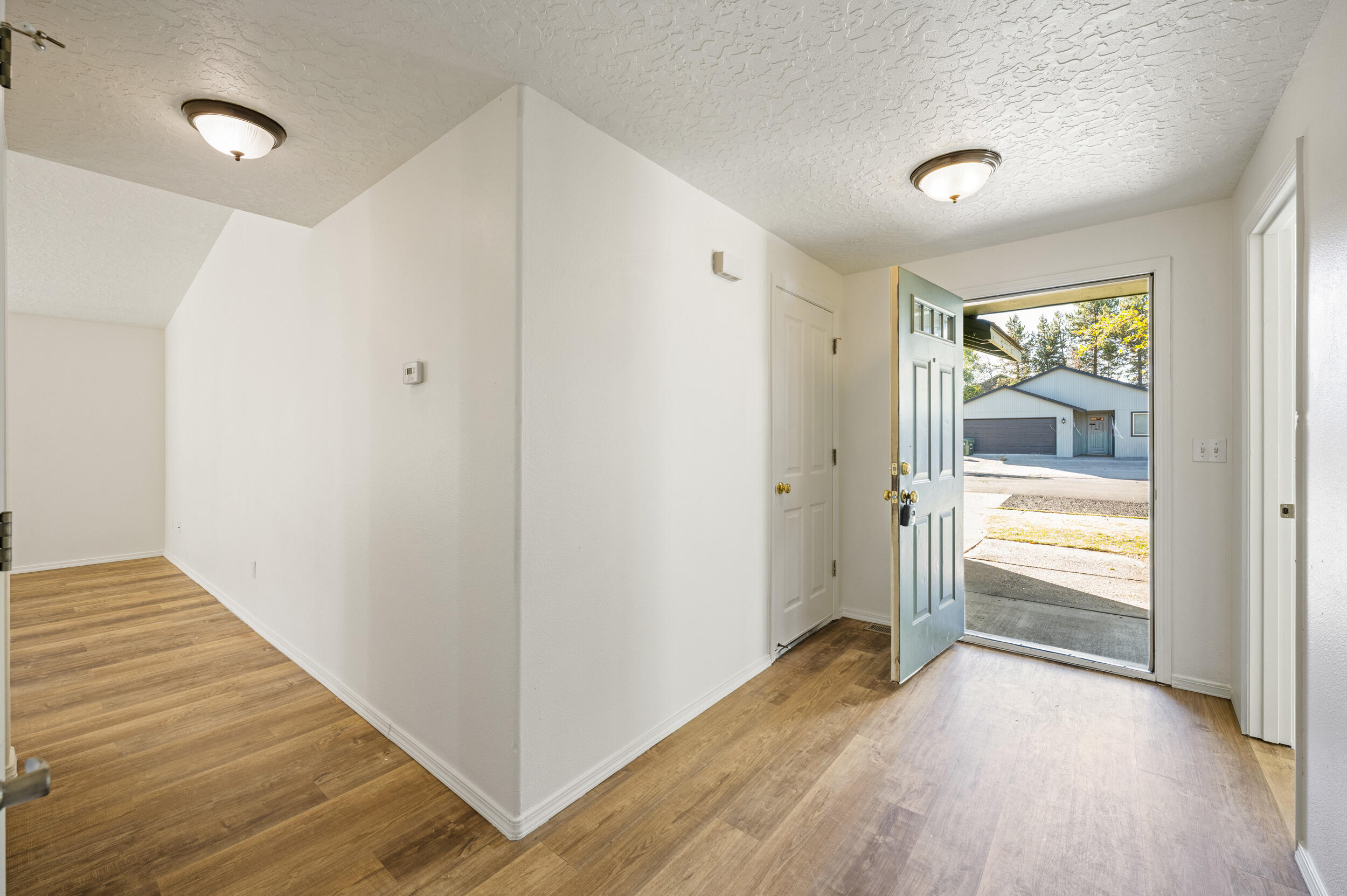 Huntington Meadows - Residential