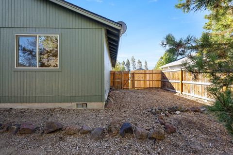 Tiny photo for 16470 Cassidy Drive, La Pine, OR 97739 (MLS # 220210506)