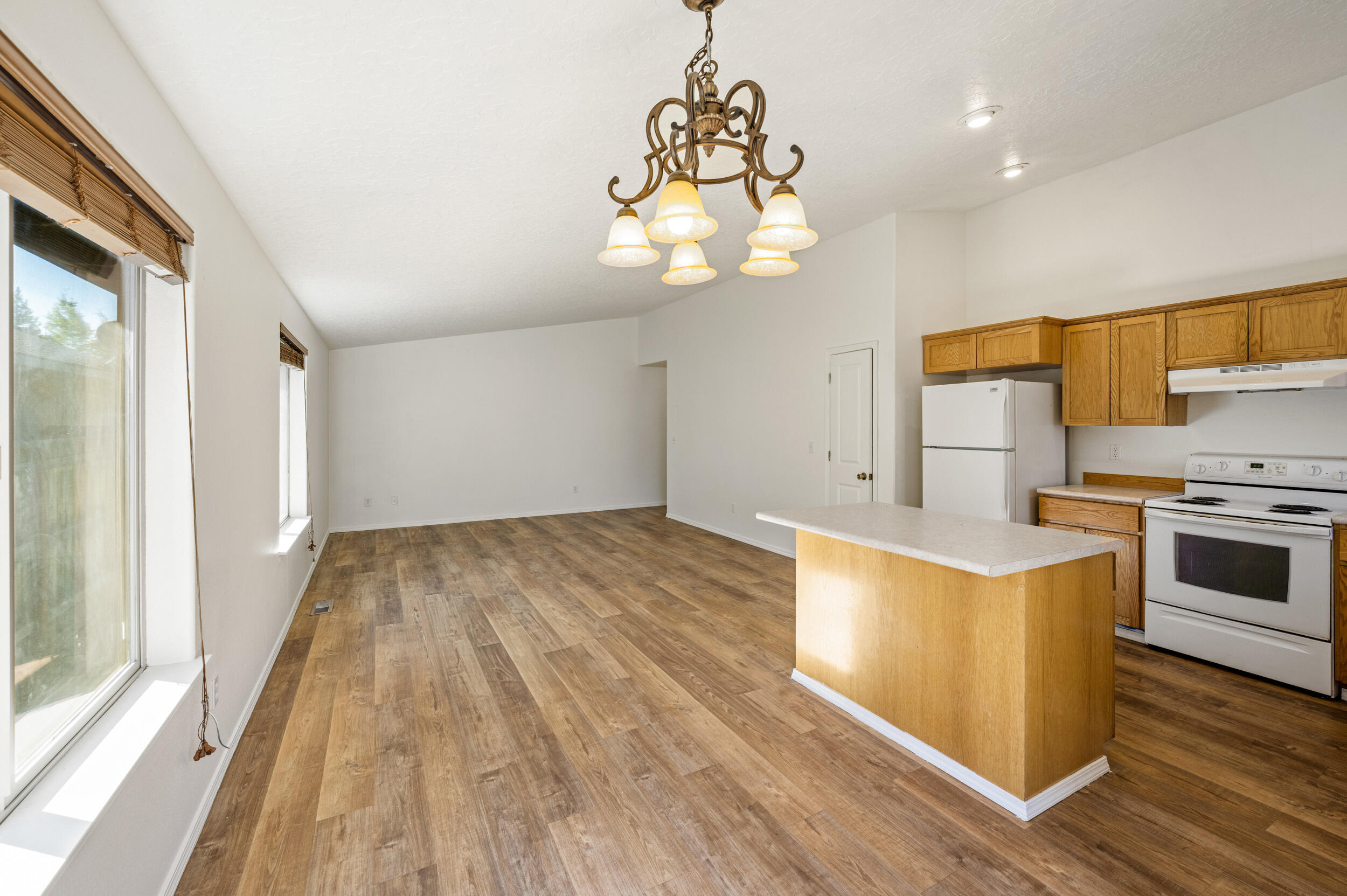 Huntington Meadows - Residential