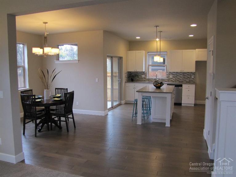 Reed Pointe - Residential