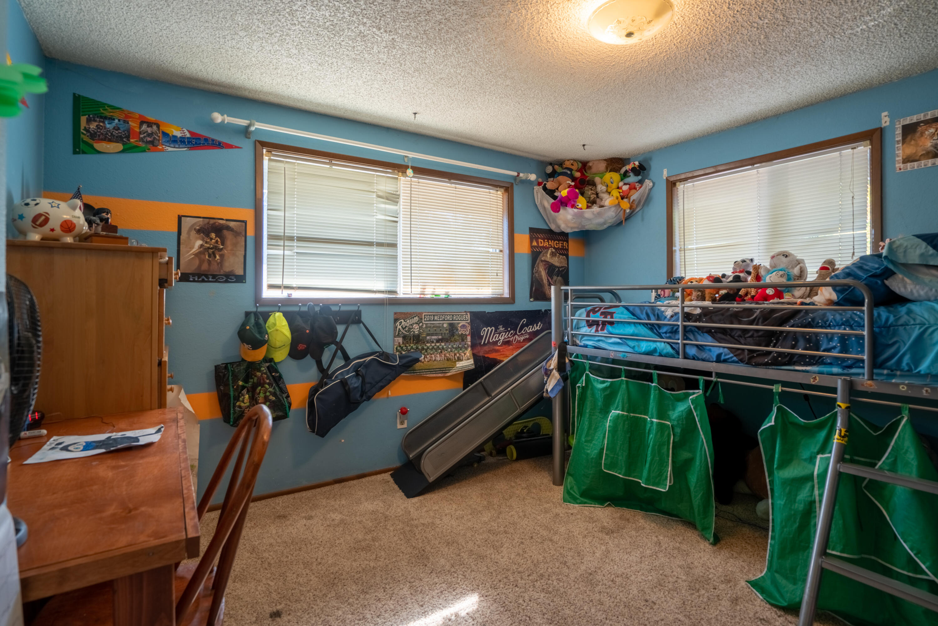 Valley Estates Unit No 2 - Residential