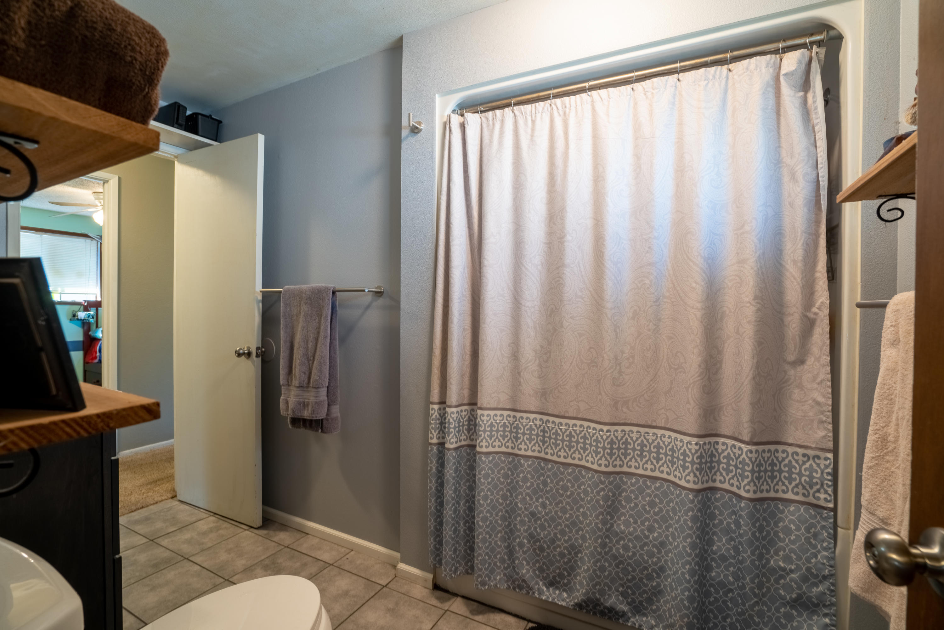 Valley Estates Unit No 2 - Residential