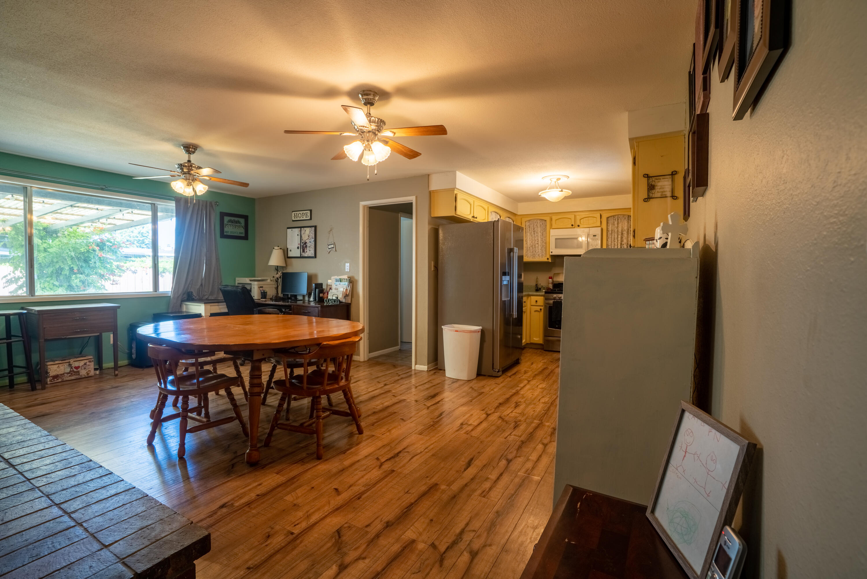 Valley Estates Unit No 2 - Residential