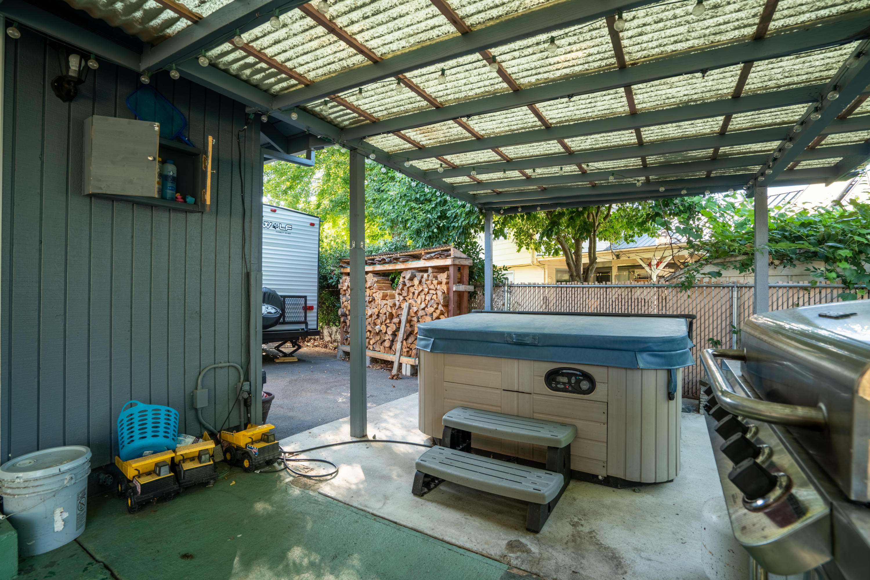 Valley Estates Unit No 2 - Residential