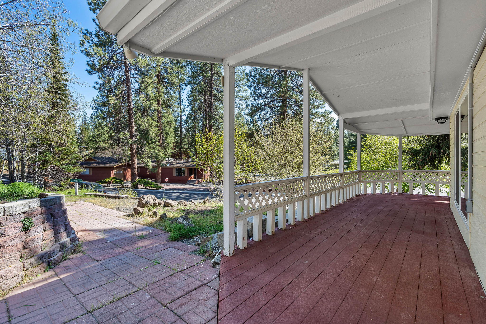 Romaine Village - Residential