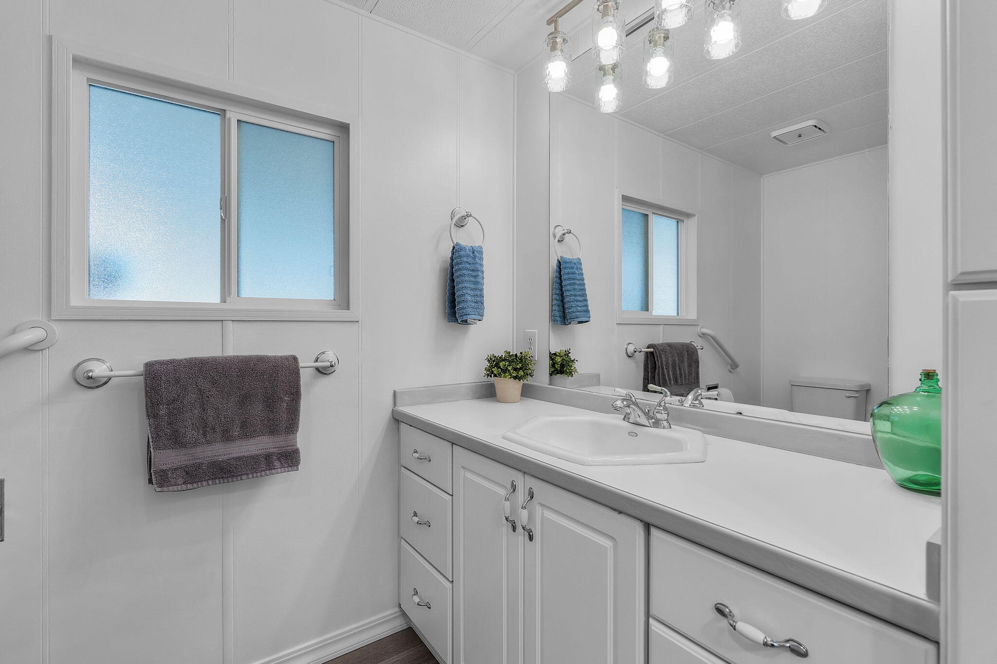 Romaine Village - Residential