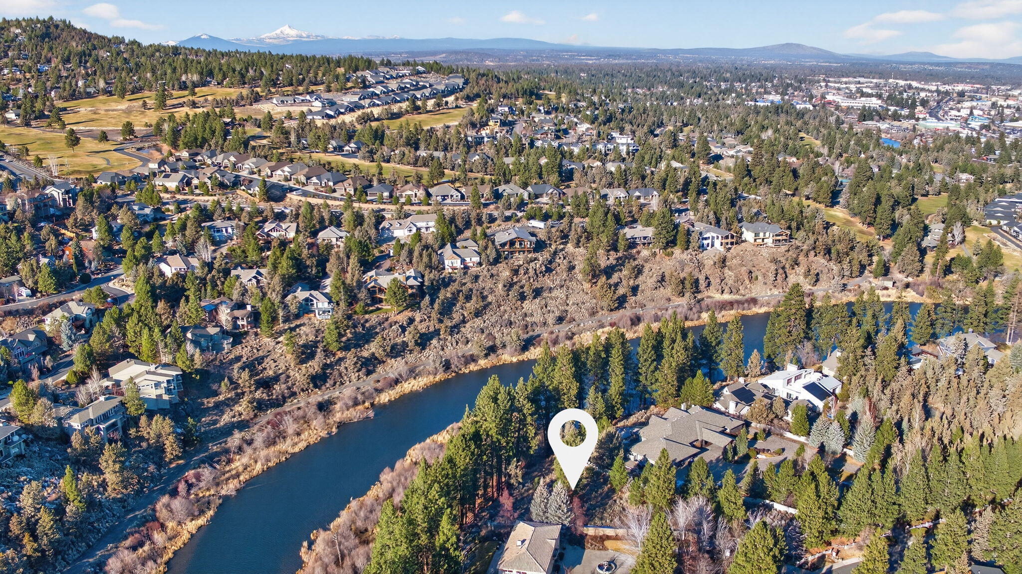 2201 NW Lakeside Place