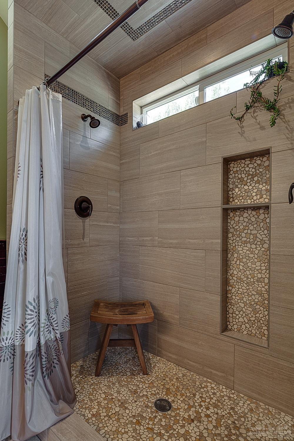 Mtn Glenn - Residential