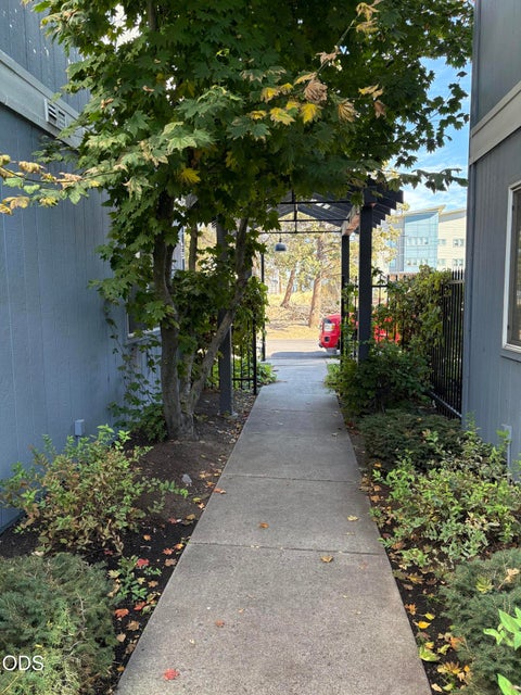 Tiny photo for 1031 SE 4th Street #APT 21, Bend, OR 97702 (MLS # 220230039)