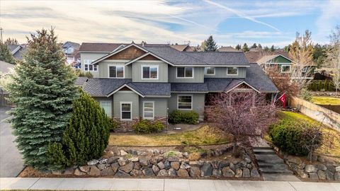 Tiny photo for 4122 SW Salmon Place, Redmond, OR 97756 (MLS # 220217364)