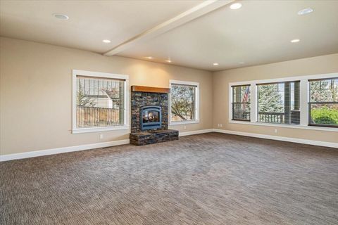 Tiny photo for 4122 SW Salmon Place, Redmond, OR 97756 (MLS # 220217364)