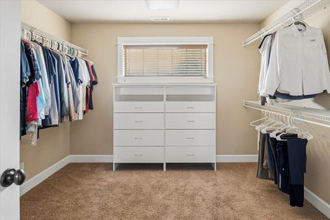 Tiny photo for 4122 SW Salmon Place, Redmond, OR 97756 (MLS # 220217364)