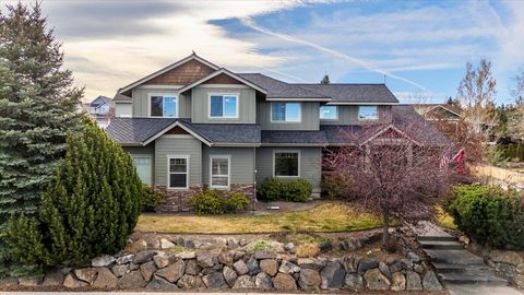 Tiny photo for 4122 SW Salmon Place, Redmond, OR 97756 (MLS # 220217364)