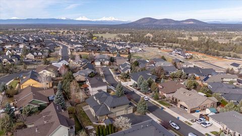 Tiny photo for 4122 SW Salmon Place, Redmond, OR 97756 (MLS # 220217364)
