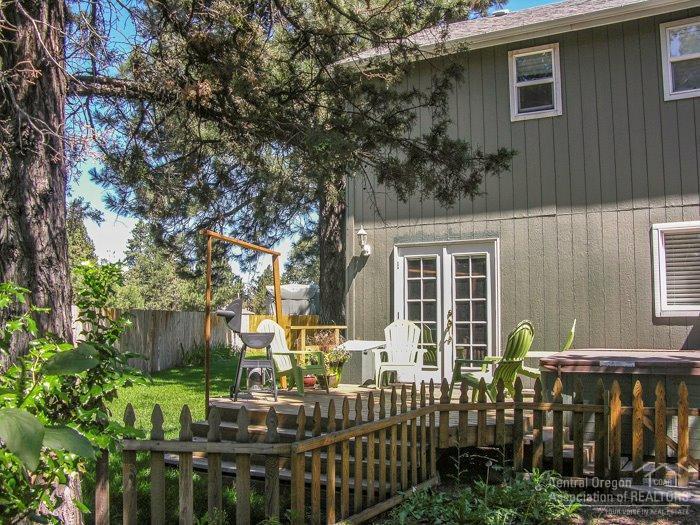 Deer Pointe Village - Residential