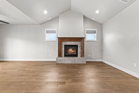 Tiny photo for 3937 Wyoming Lane, Medford, OR 97504 (MLS # 220211871)