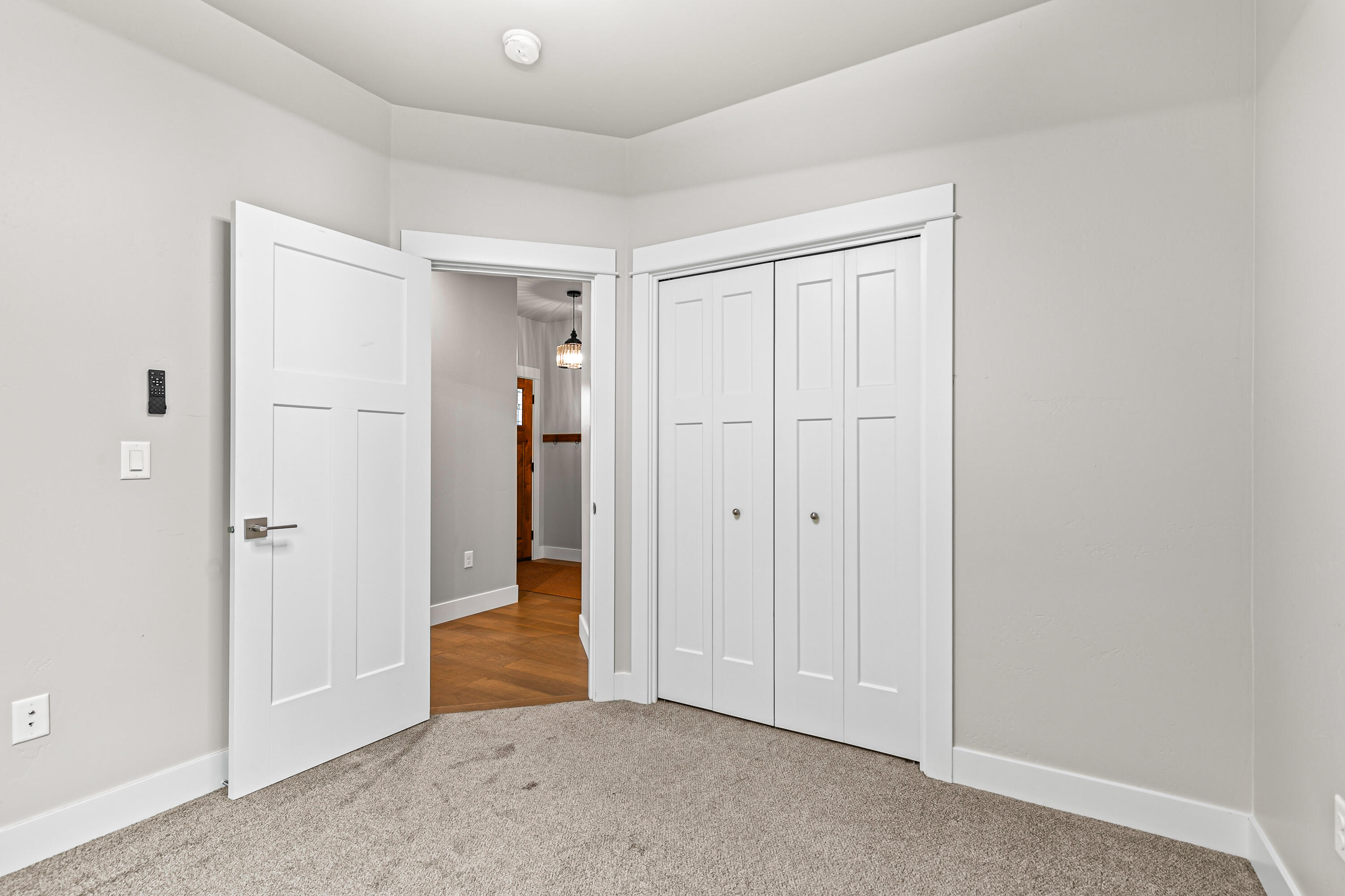 Middlefork Creek - Residential