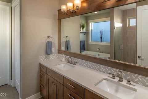 Tiny photo for 3087 NW Hidden Ridge Drive, Bend, OR 97703 (MLS # 220223107)