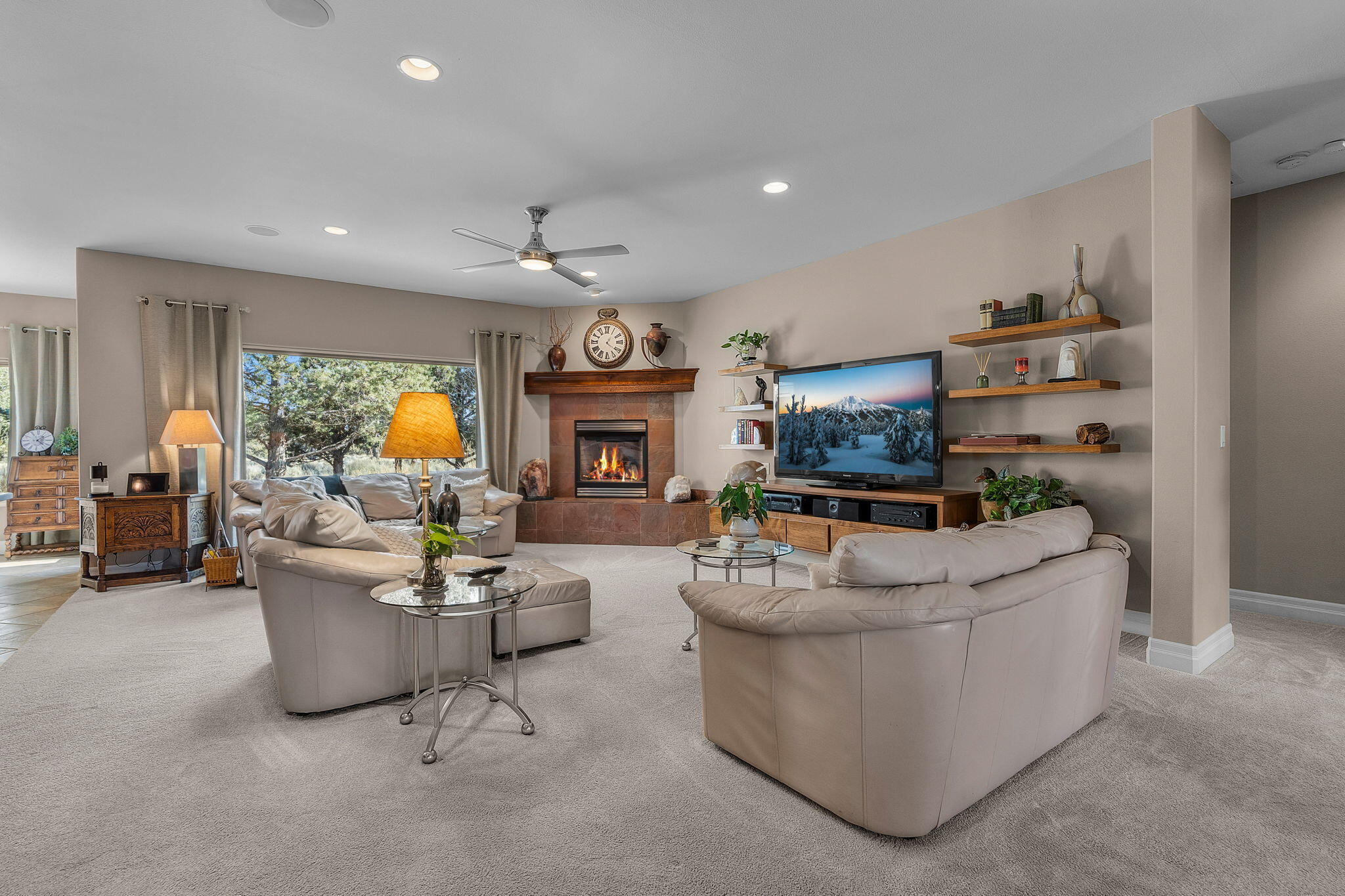 752 Crystal Falls Court