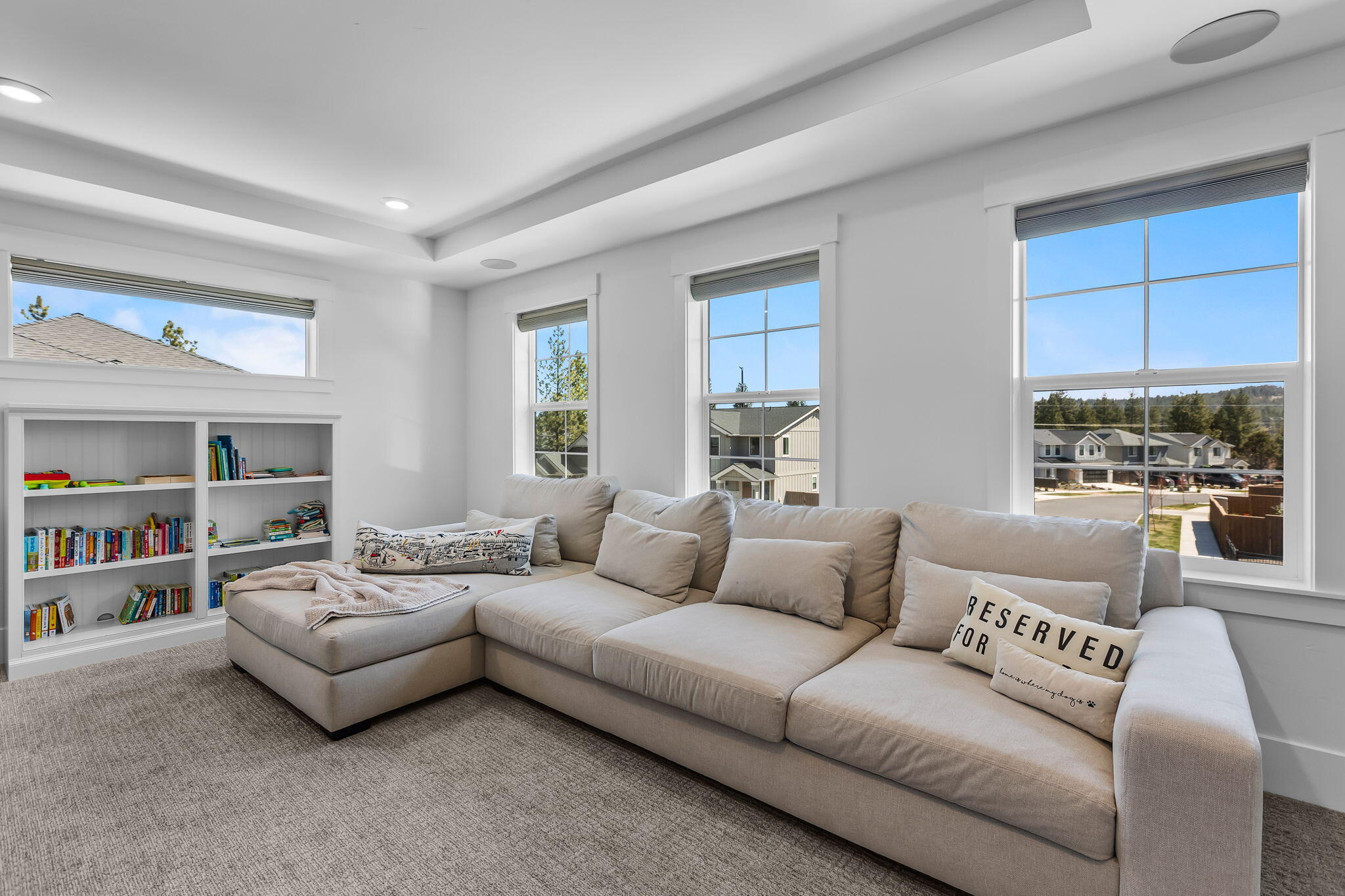 Skyline West - Residential