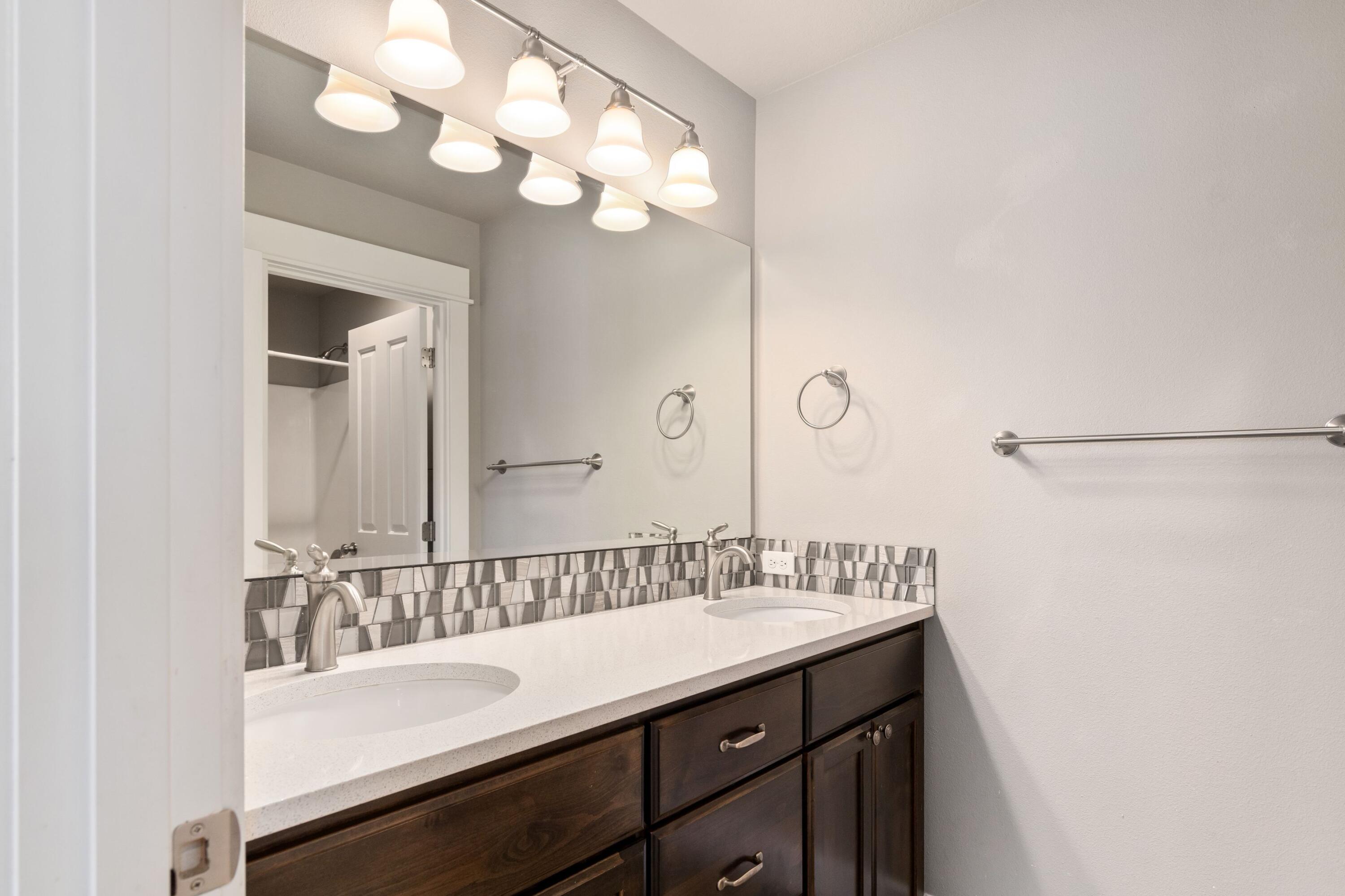 Mirada - Residential