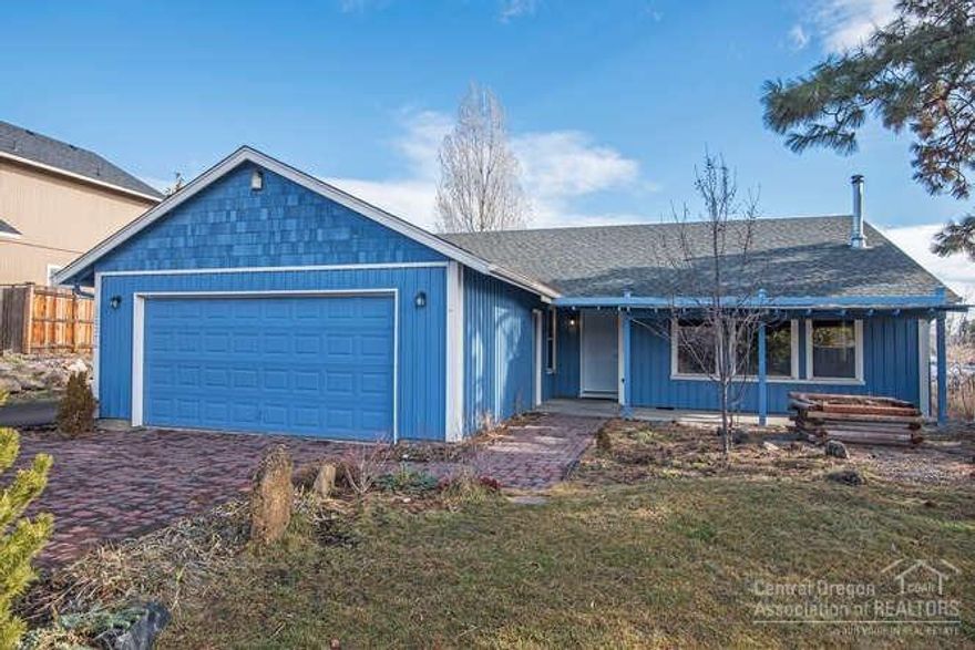 Single level living with a beautifully landscaped yard sitting at the end of a very quiet street in NW Bend. The vaulted ceilings in the master bedroom, kitchen, dining and living rooms give this home the feel of a larger home. Warming our cool nights is a pellet stove in the living room. This fabulous location allows for easy access around town, Riley Ranch Nature Reserve is the just down the road to the west and the new Northstar Elementary School is just minutes away too.