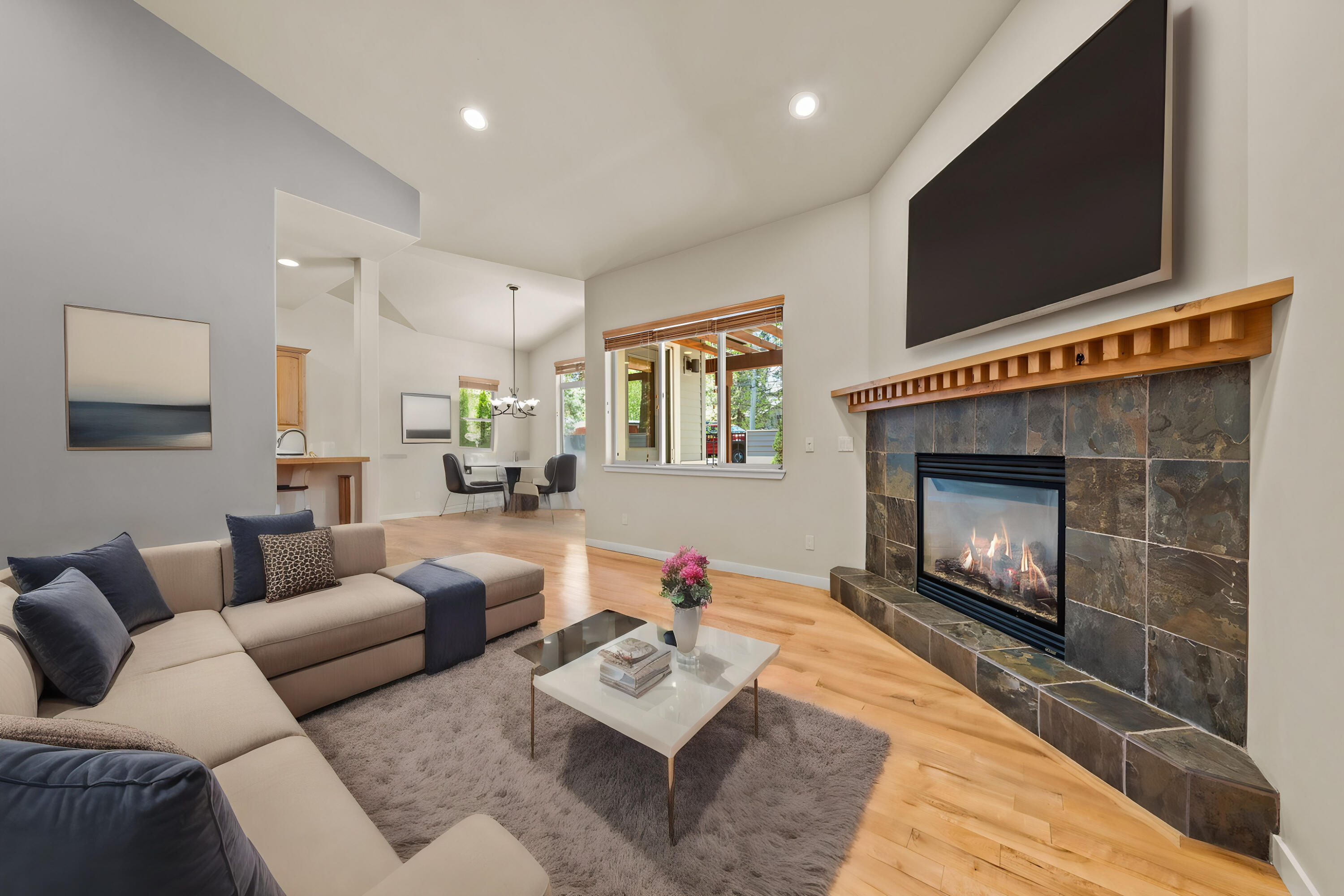 Broken Top - Residential