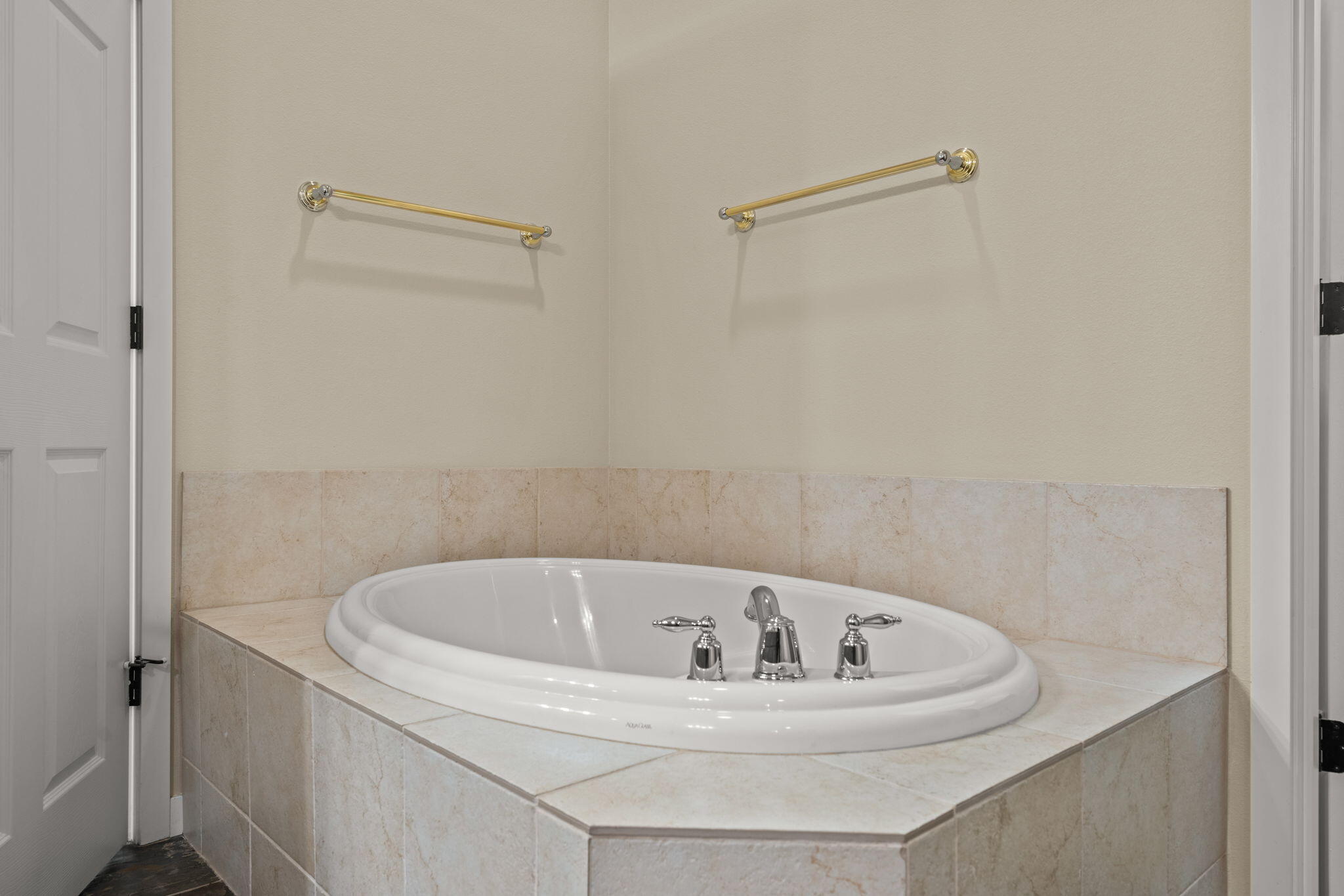 Broken Top - Residential