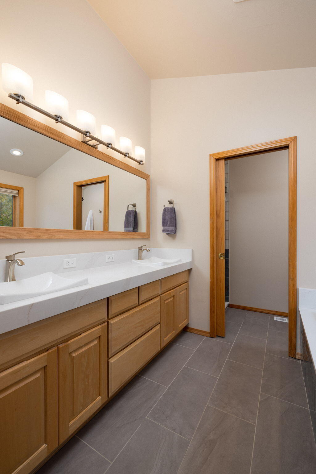 Ladera - Residential