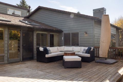 Tiny photo for 61159 Ladera Road, Bend, OR 97702 (MLS # 220211150)