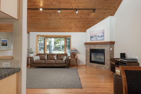 Tiny photo for 61159 Ladera Road, Bend, OR 97702 (MLS # 220211150)