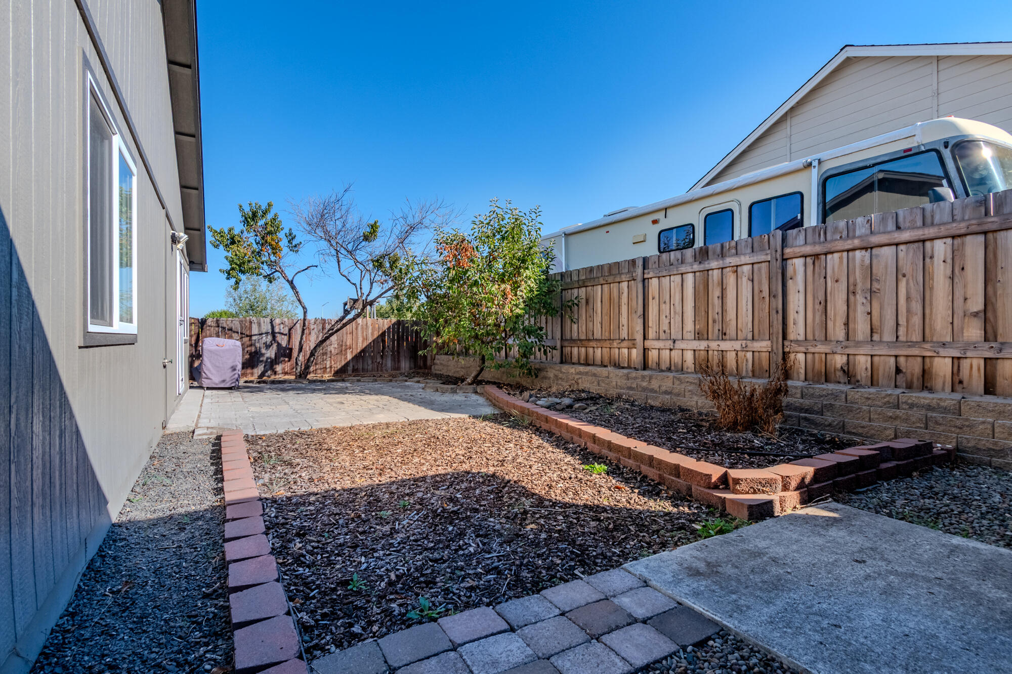 Los Robles Subdivision - Residential