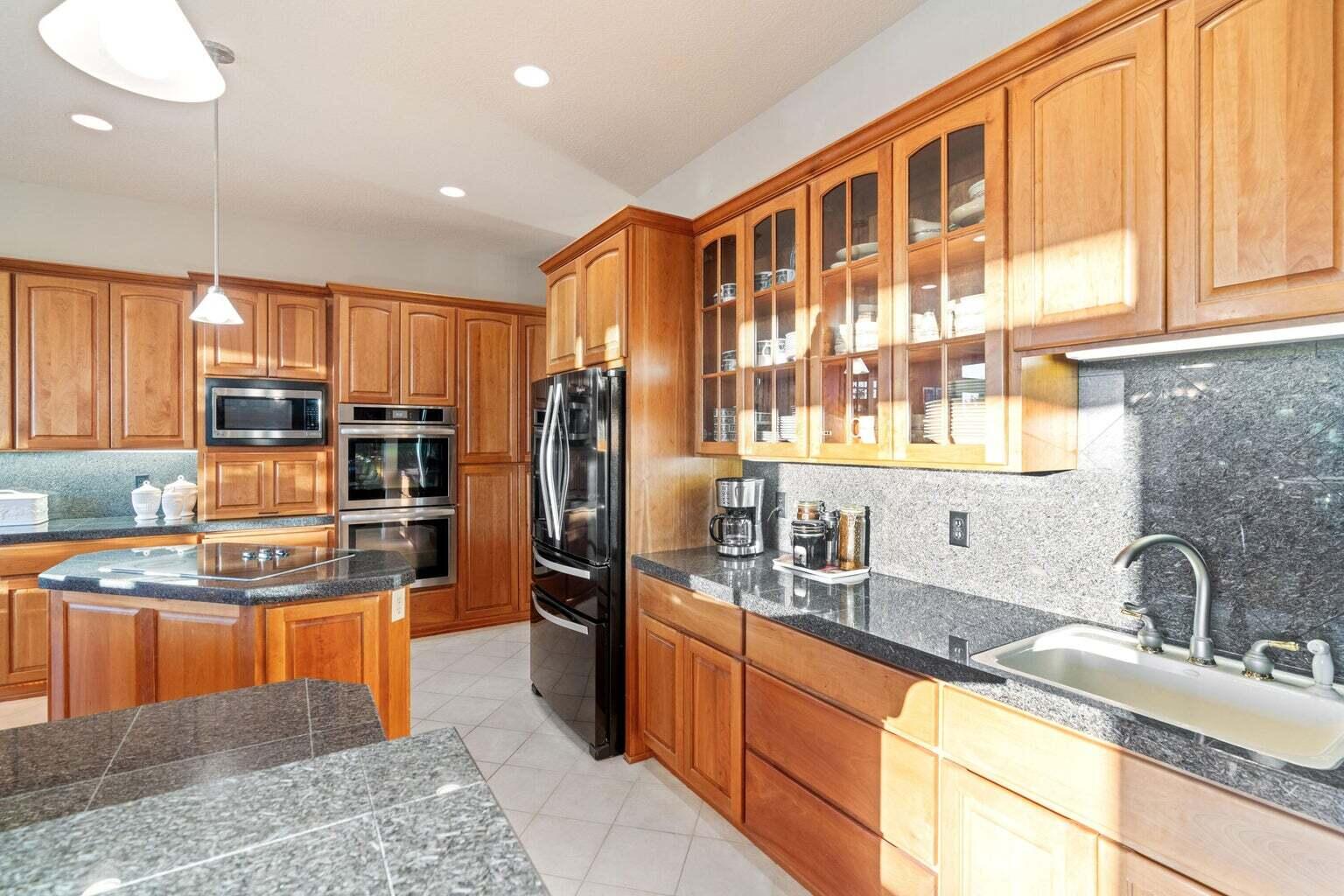 Mtn View Estate - Residential