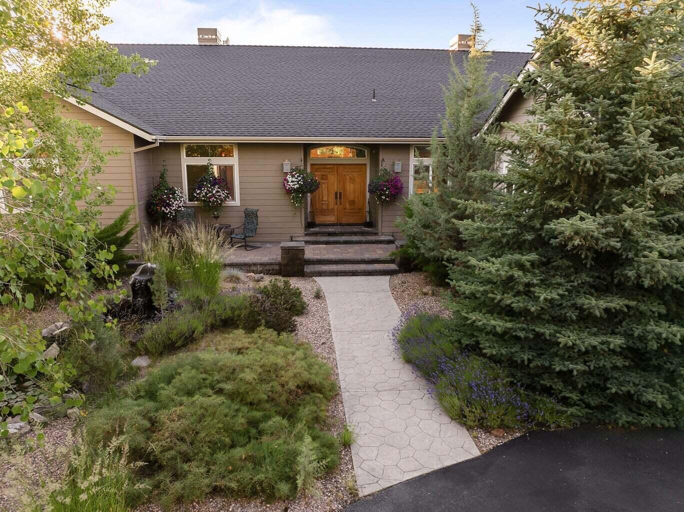 Mtn View Estate - Residential