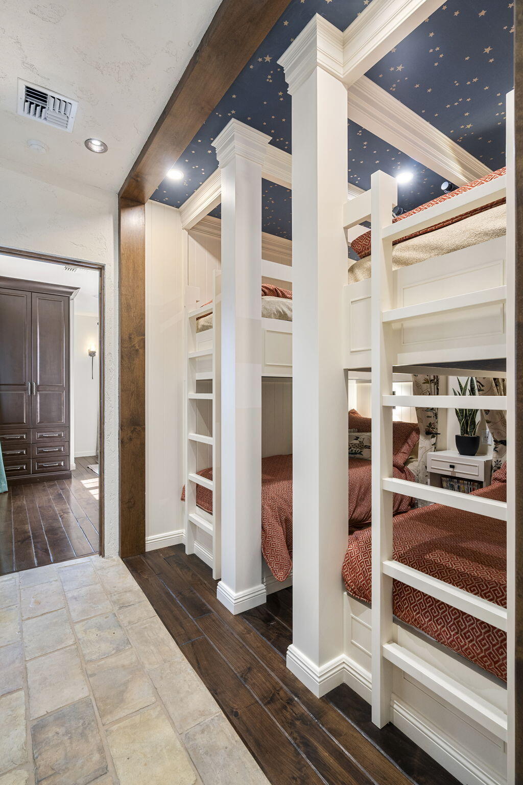 North Rim - Residential