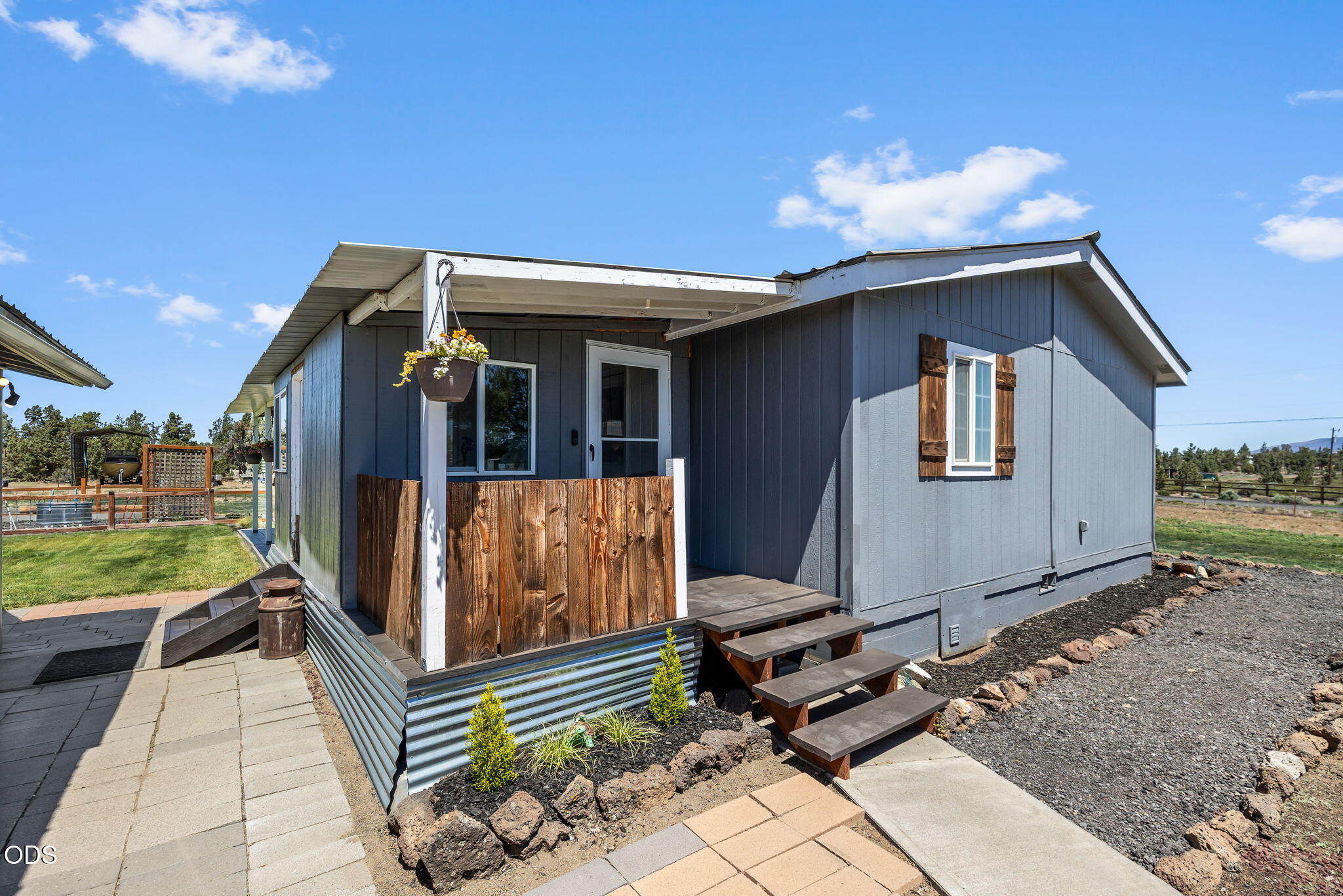 3381 NE 25th Street