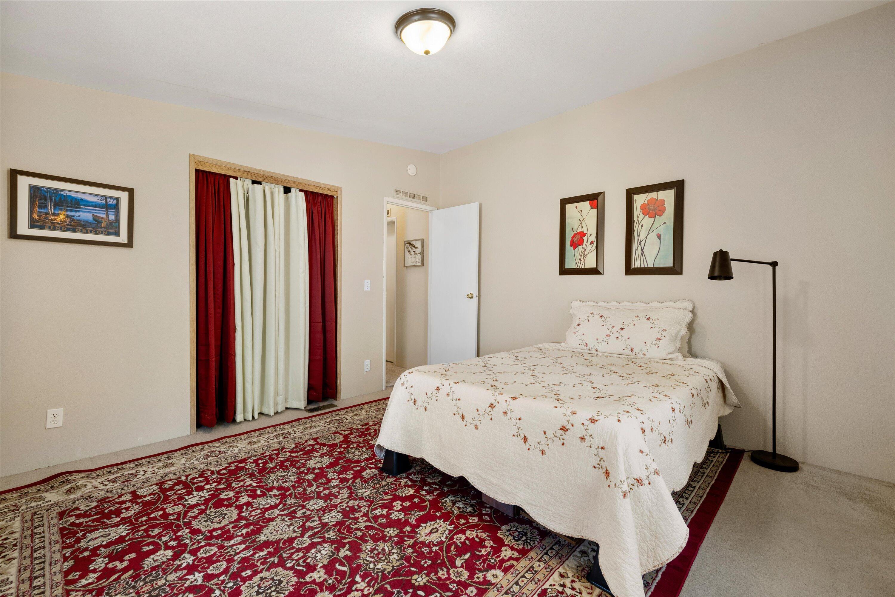 Romaine Village - Residential