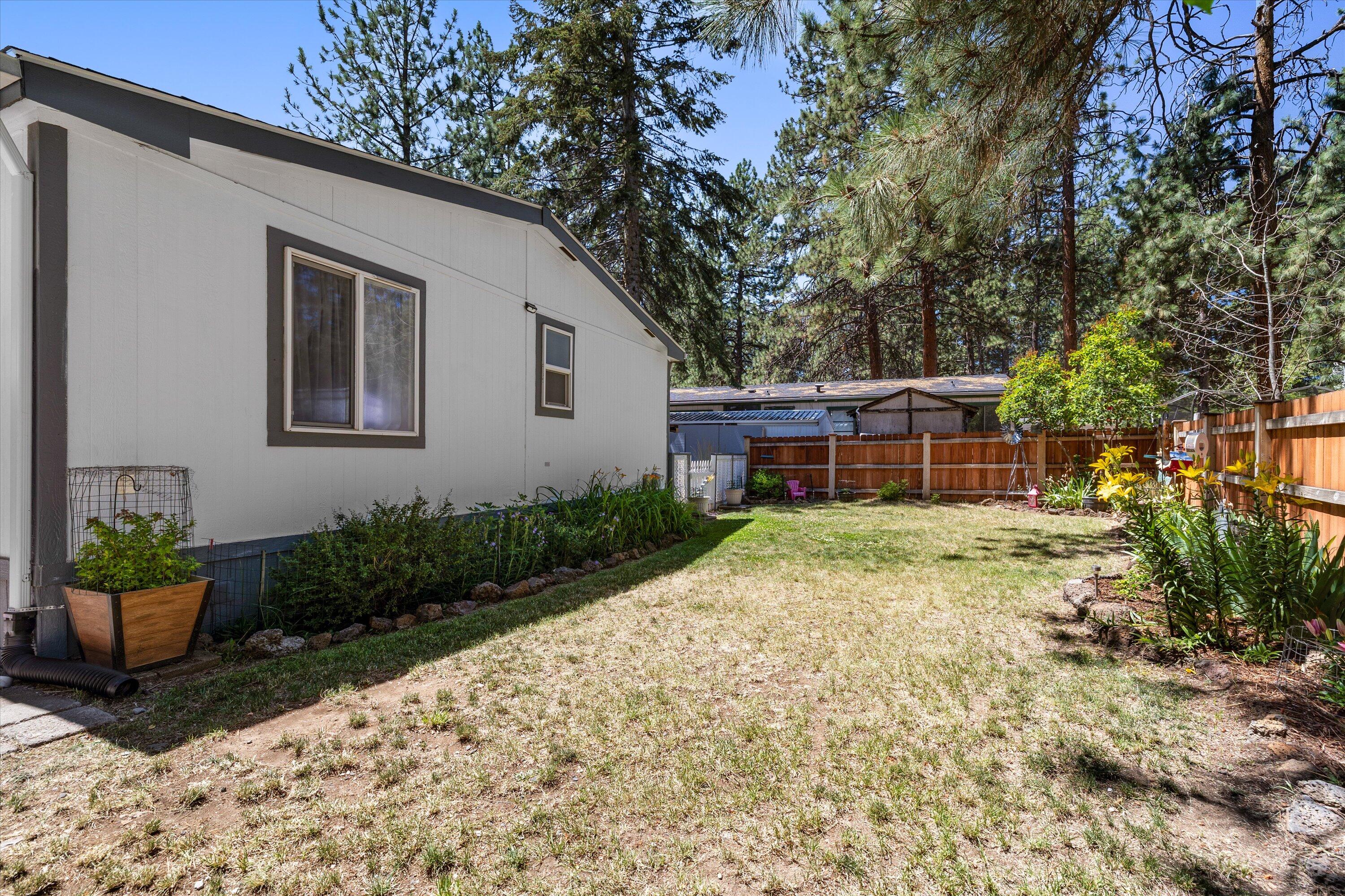 Romaine Village - Residential